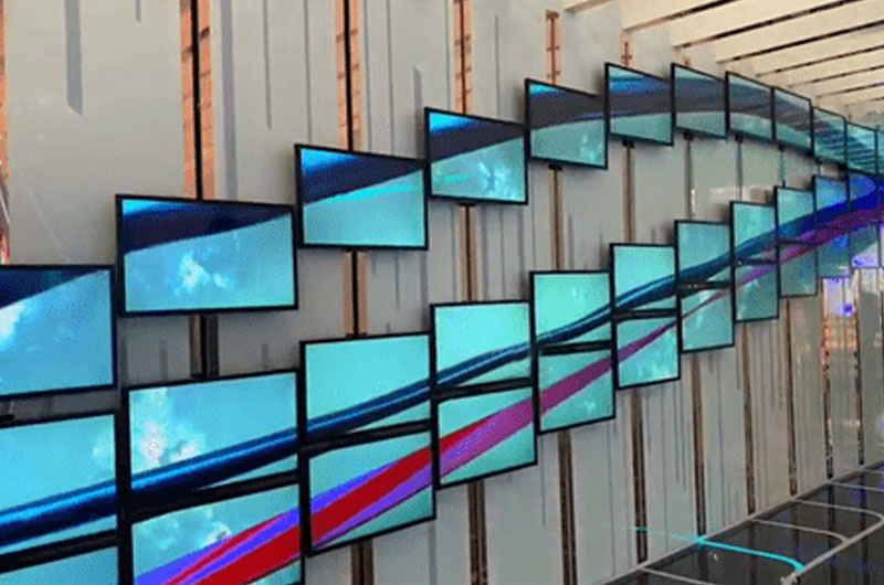 多屏互动滑轨屏-2.jpg 多屏互动滑轨屏-2.jpg